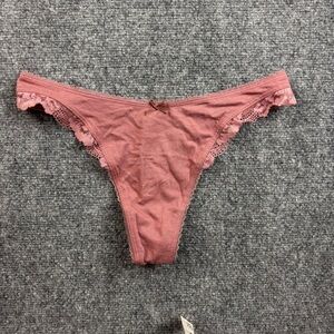 VICTORIA’S SECRET Women’s Mauve Pink W/Lace High Leg Thong Panty size: Large NWT